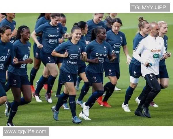 波兰与哥伦比亚激战在即大球走势解析与比赛前瞻