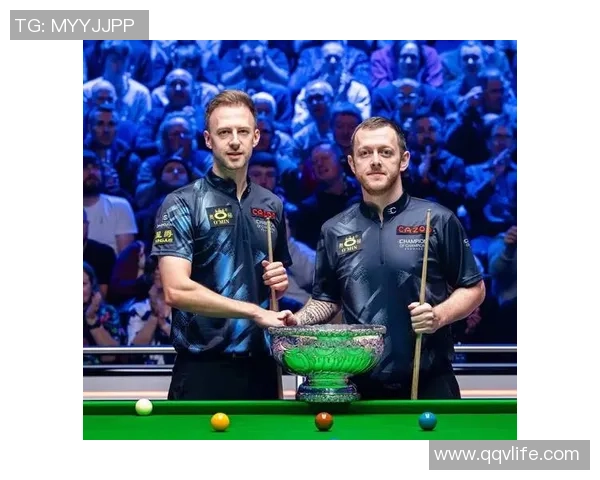 马克艾伦与罗伯逊精彩对决全场回顾及精彩瞬间分析